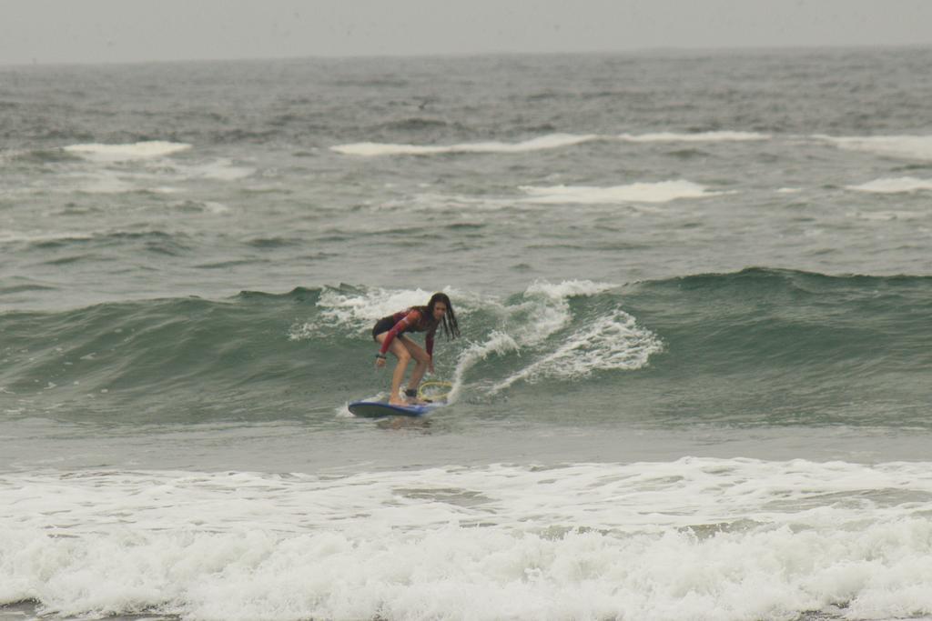 Waves Surf Camp Peru Bed & Breakfast Punta Hermosa Exterior photo